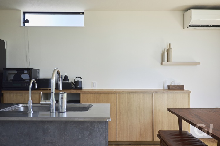 内と外の間に豊かな居場所のある家／京田辺市