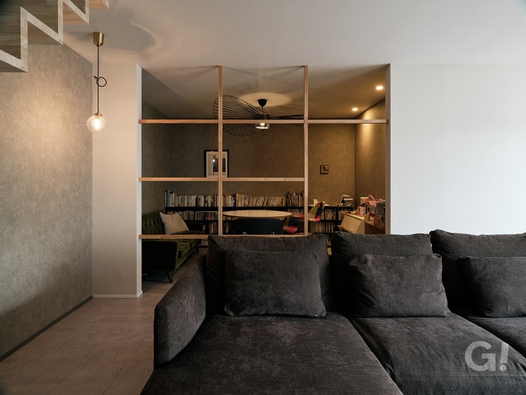 折紙屋根の家／生駒市　リビング