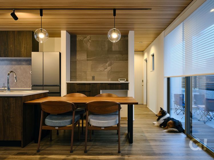 淡路島の家　ダイニング