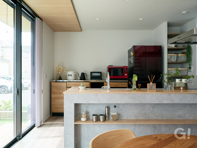 傘構（さんこう）の家／大阪府　ダイニング・キッチン