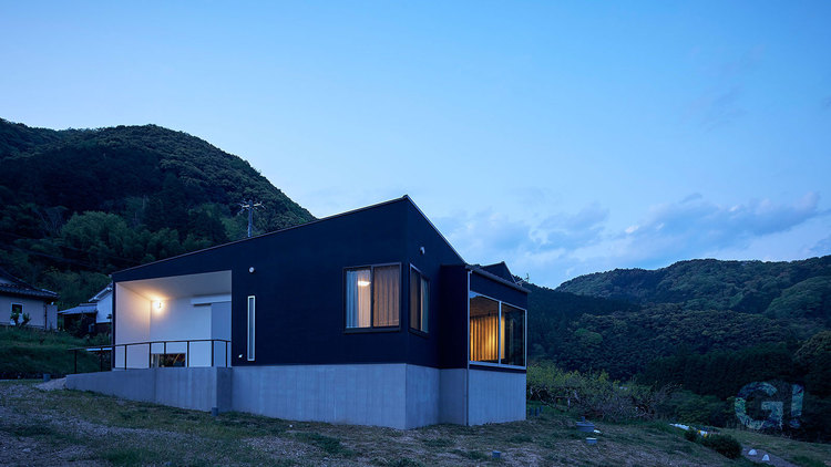 紀美野町の平屋／和歌山県　外観・間取り