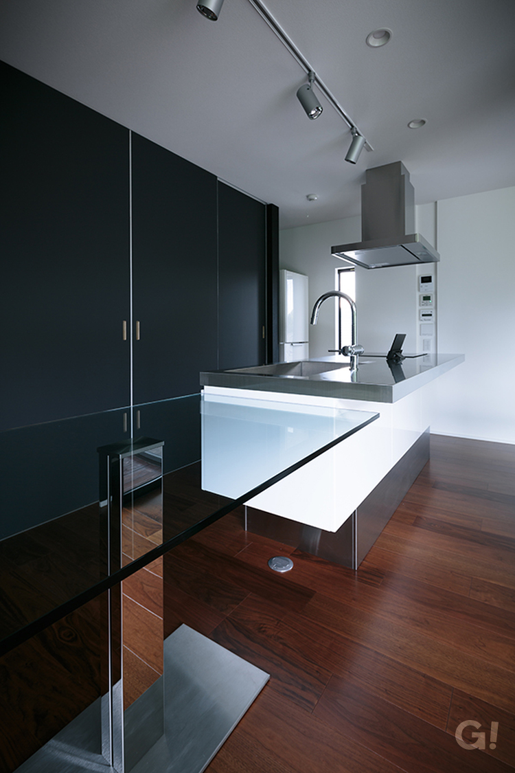 眺望の家Ⅰ／奈良県　キッチン・洗面