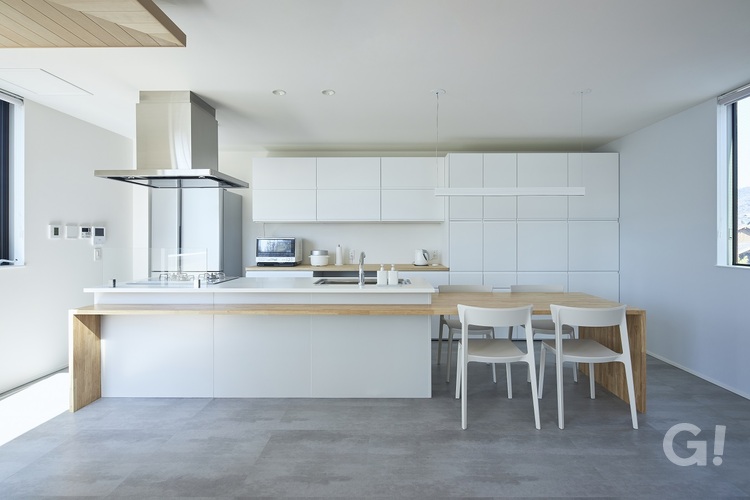 ニュートラルなデザインの家／八尾市