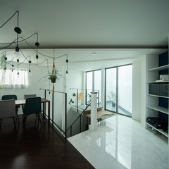 木と共生する家／豊中市