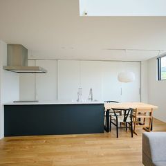 カーテンの家／高槻市　キッチン