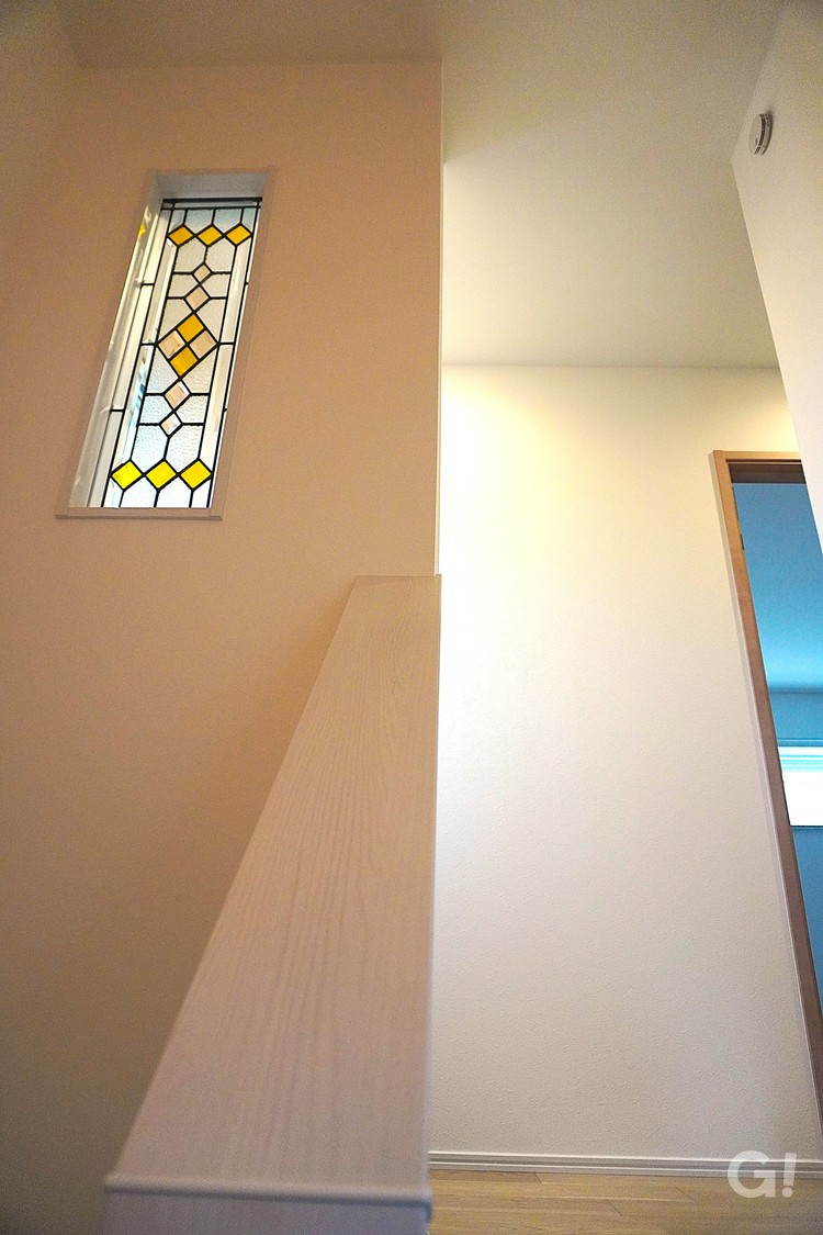 ステンドグラスで生活に彩りを