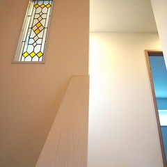ステンドグラスで生活に彩りを