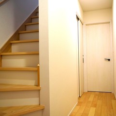 グルニエに上がる固定階段