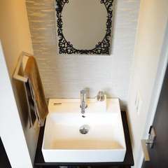 造作の洗面です