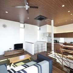 2階リビングは開放感のある空間になってます。