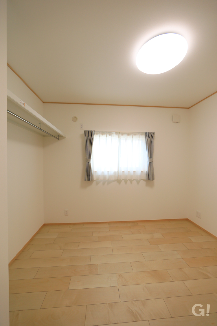子供部屋+オープンクローゼット
