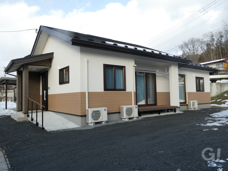 落ち着いたデザインで飽きの来ない外観です。