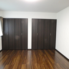 日当たりの良い2階部屋スペース。