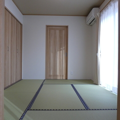 陽当たりの良い和室。
