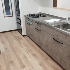  減築リノベーションで生まれ変わった住宅！　キッチン。