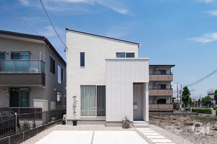 27坪二人暮らしの白いお家