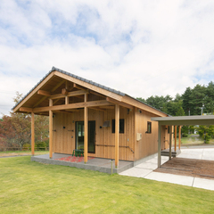 自然素材で造る平屋建て