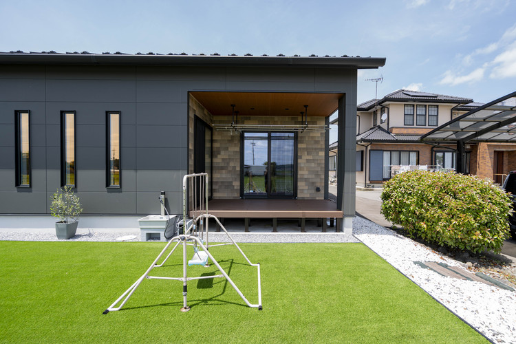 外観大屋根