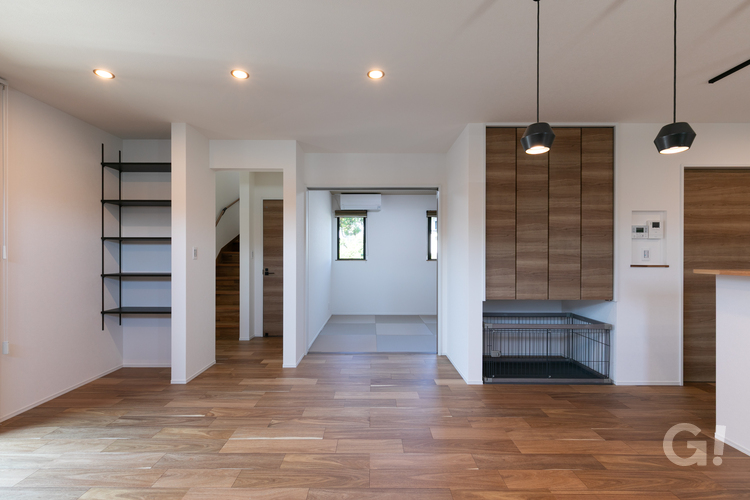 シンプルデザインと快適性能が調和する家