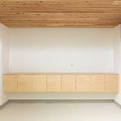 螺旋階段のある家