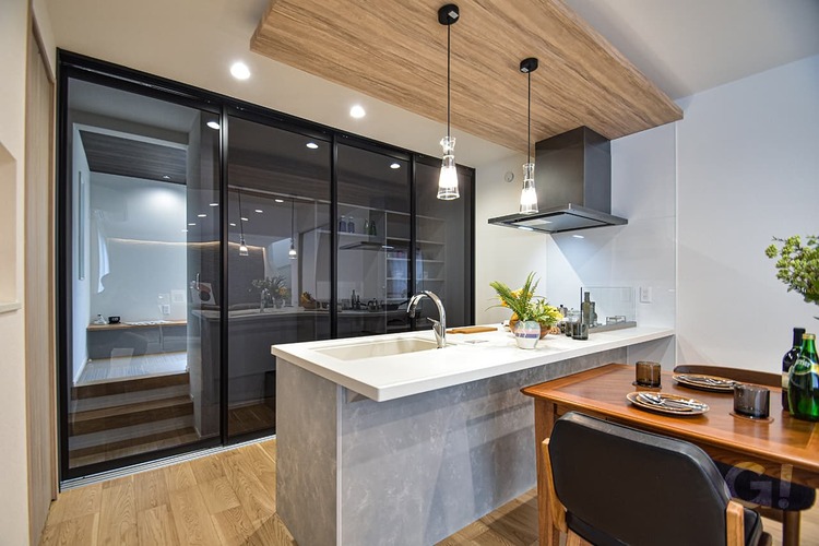 大人の秘密基地「カクレガ」のある家