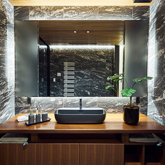 プライベートサロンを彷彿とさせるパウダールーム