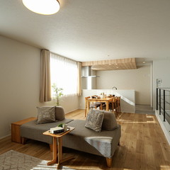 二階から注ぐ太陽が気持ちのいいリビング