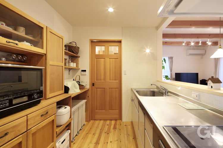 ライブラリーのあるワクワクする家の写真