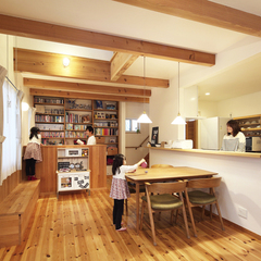 ライブラリーのあるワクワクする家