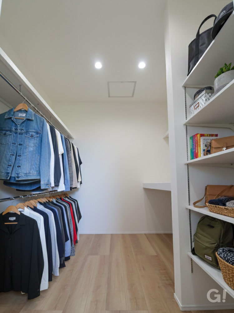 暮らしを整えるウォークインクローゼット