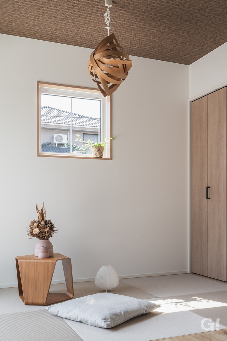 【規格住宅】白×天然木の組み合わせがかわいい、シンプルナチュラルな家【タタミコーナー】