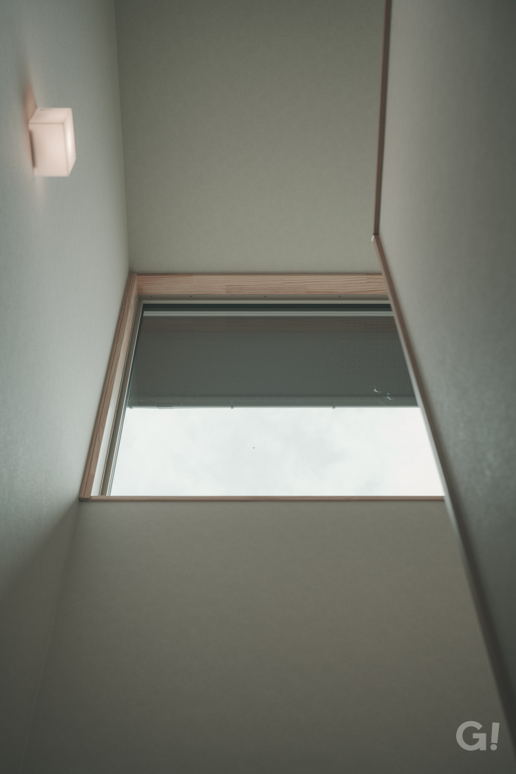 【建築家と創る】庭の記憶を受け継ぐ、ジャパンディの家【吹き抜け窓】