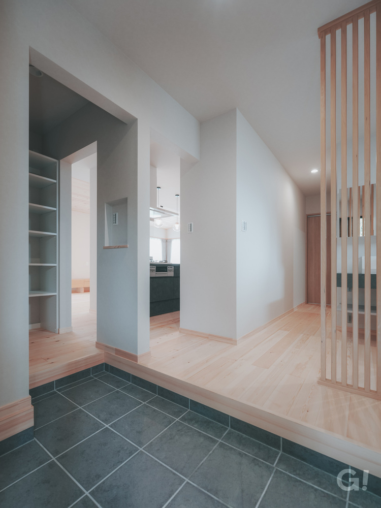 【建築家と創る】庭の記憶を受け継ぐ、ジャパンディの家【玄関】