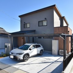 回遊出来る水廻りと、使い勝手の良いサンルームがあるこだわりのお家