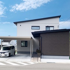 コンパクトながら収納たっぷりのお家
